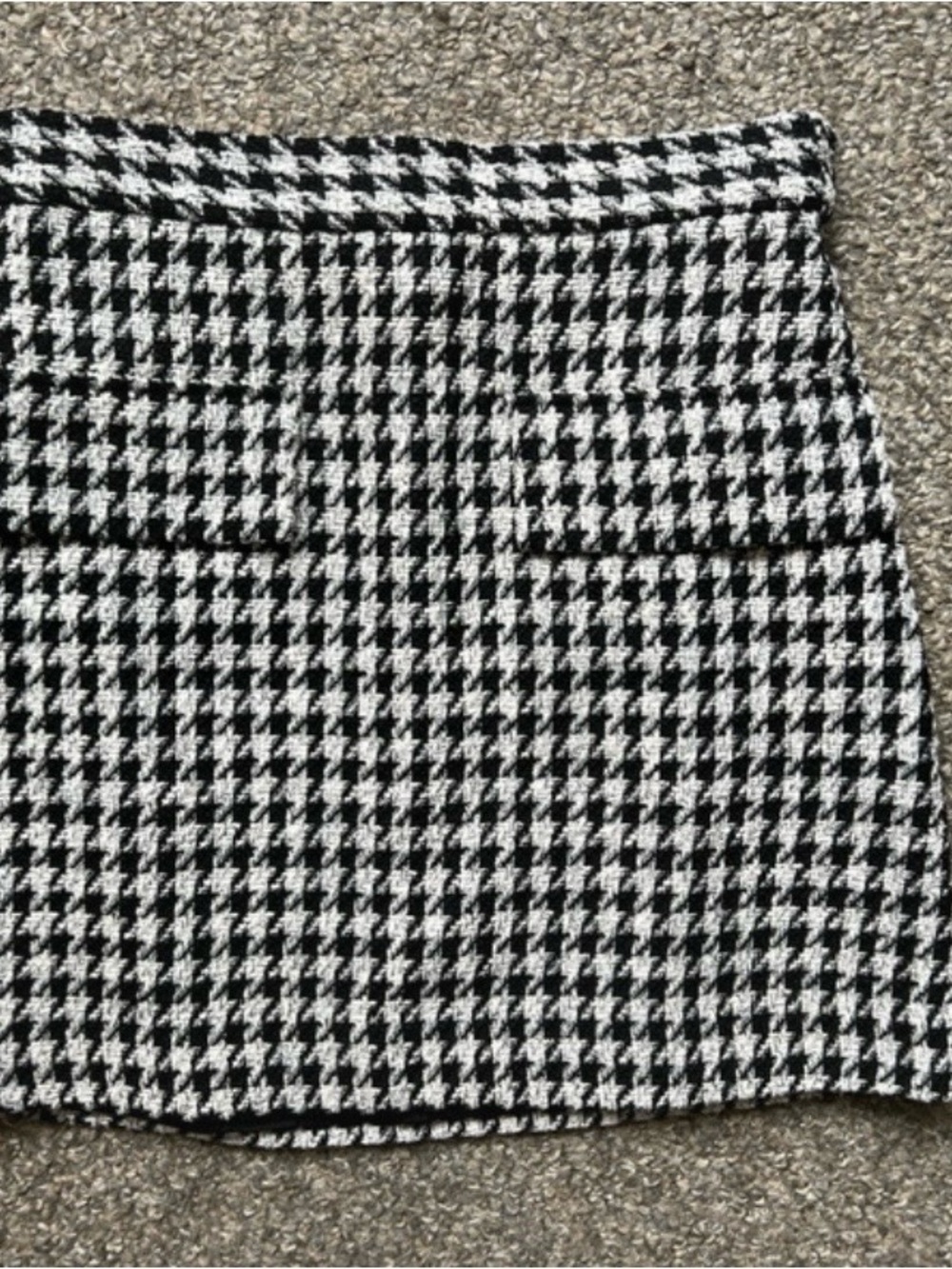 Black & White Mini Skirt